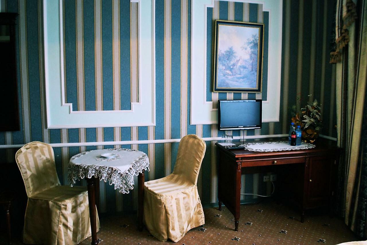 Hotel Ksiaze Poniatowski Lesznowola  ห้อง รูปภาพ